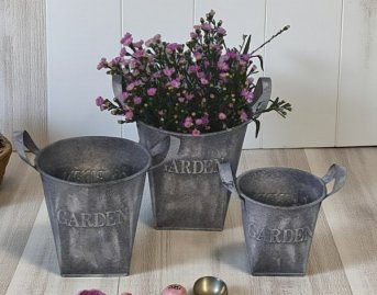 Decoration